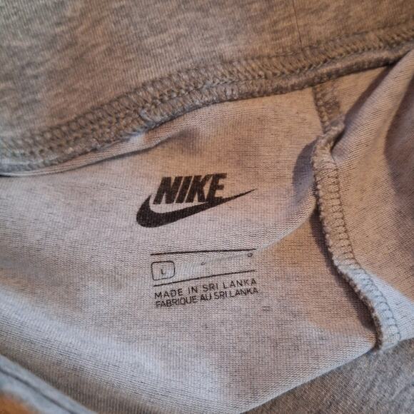 Nike Legasee classic high rise gray soft stretch biker shorts casual athletic - Picture 4 of 5